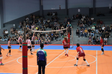 Foto - CAMPEONATO MUNICIPAL DE VÔLEI FEMININO 