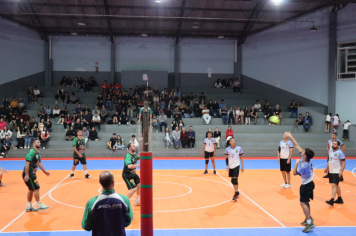Foto - CAMPEONATO MUNICIPAL DE VÔLEI MASCULINO