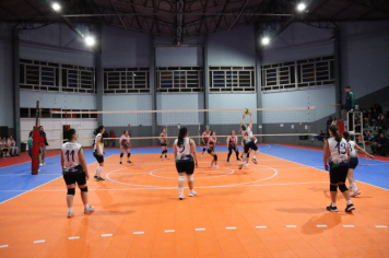 Foto - CAMPEONATO MUNICIPAL DE VÔLEI FEMININO 