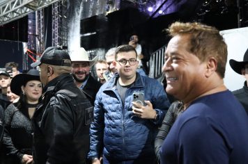 Foto - 4º PIRAÍ RODEO FEST - LEONARDO