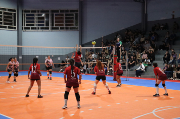 Foto - CAMPEONATO MUNICIPAL DE VÔLEI FEMININO 