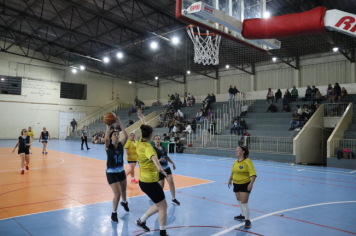 Foto - CAMPEONATO MUNICIPAL DE BASQUETE FEMININO