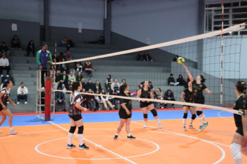Foto - CAMPEONATO MUNICIPAL DE VÔLEI FEMININO 