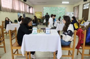 Foto - COPA PARANÁ DE XADREZ FEMININO