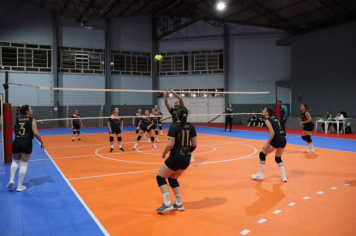 Foto - CAMPEONATO MUNICIPAL DE VÔLEI FEMININO 