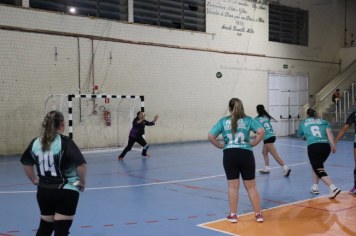 Foto - CAMPEONATO MUNICIPAL DE HANDEBOL FEMININO