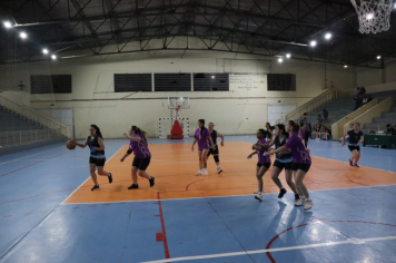 Foto - CAMPEONATO MUNICIPAL DE BASQUETE FEMININO
