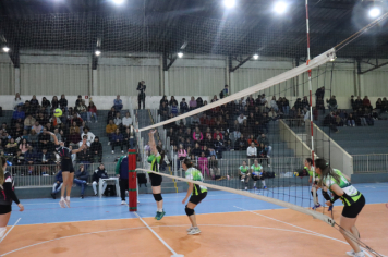 Foto - FINAL DO CAMPEONATO MUNICIPAL DE VÔLEI FEMININO