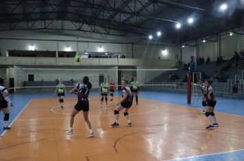 Foto - FINAL DO CAMPEONATO MUNICIPAL DE VÔLEI FEMININO