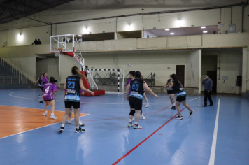 Foto - CAMPEONATO MUNICIPAL DE BASQUETE FEMININO