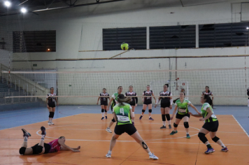 Foto - FINAL DO CAMPEONATO MUNICIPAL DE VÔLEI FEMININO