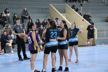 Foto - CAMPEONATO MUNICIPAL DE BASQUETE FEMININO