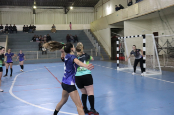 Foto - CAMPEONATO MUNICIPAL DE HANDEBOL FEMININO