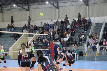 Foto - FINAL DO CAMPEONATO MUNICIPAL DE VÔLEI FEMININO