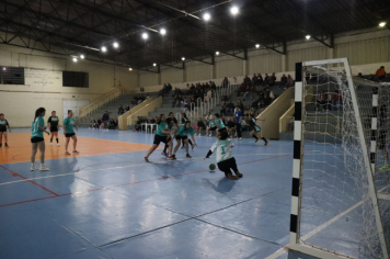 Foto - CAMPEONATO MUNICIPAL DE HANDEBOL FEMININO