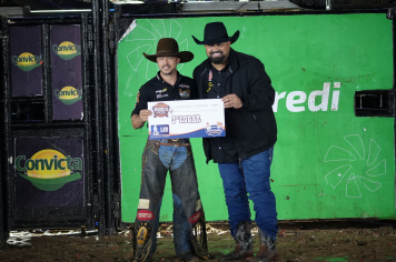 Foto - 4º PIRAÍ RODEO FEST - LEONARDO