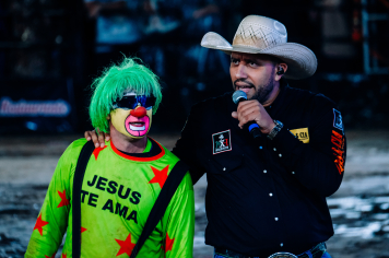 Foto - 4º PIRAÍ RODEO FEST - LEONARDO