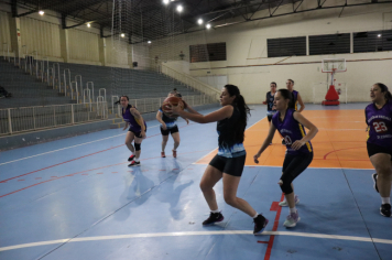 Foto - CAMPEONATO MUNICIPAL DE BASQUETE FEMININO