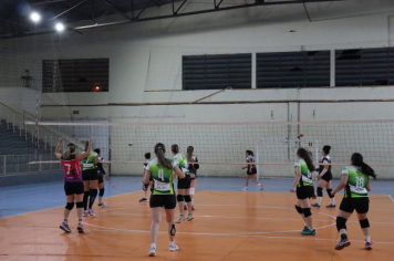 Foto - FINAL DO CAMPEONATO MUNICIPAL DE VÔLEI FEMININO