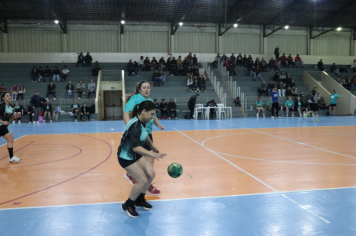 Foto - CAMPEONATO MUNICIPAL DE HANDEBOL FEMININO
