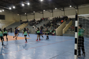 Foto - CAMPEONATO MUNICIPAL DE HANDEBOL FEMININO