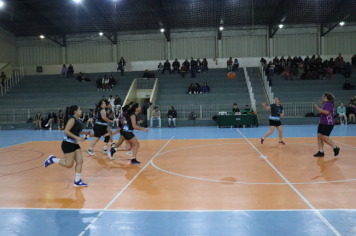 Foto - CAMPEONATO MUNICIPAL DE BASQUETE FEMININO