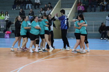 Foto - CAMPEONATO MUNICIPAL DE HANDEBOL FEMININO
