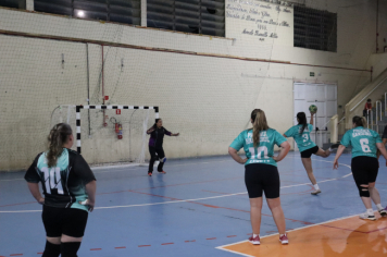 Foto - CAMPEONATO MUNICIPAL DE HANDEBOL FEMININO