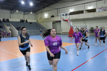 Foto - CAMPEONATO MUNICIPAL DE BASQUETE FEMININO