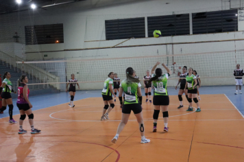 Foto - FINAL DO CAMPEONATO MUNICIPAL DE VÔLEI FEMININO