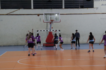 Foto - CAMPEONATO MUNICIPAL DE BASQUETE FEMININO