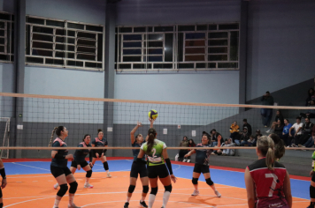 Foto - CAMPEONATO MUNICIPAL DE VÔLEI FEMININO 