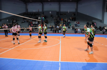 Foto - CAMPEONATO MUNICIPAL DE VÔLEI FEMININO 
