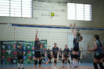 Foto - Campeonato Regional - Vôlei feminino 