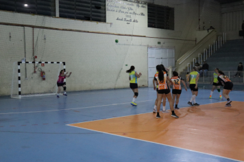Foto - CAMPEONATO MUNICIPAL DE HANDEBOL FEMININO