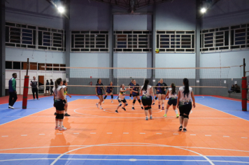 Foto - CAMPEONATO MUNICIPAL DE VÔLEI FEMININO 