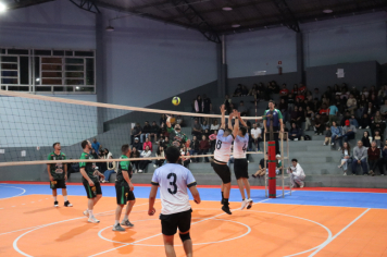 Foto - CAMPEONATO MUNICIPAL DE VÔLEI MASCULINO