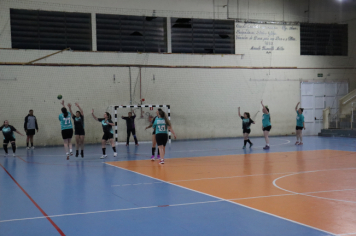 Foto - CAMPEONATO MUNICIPAL DE HANDEBOL FEMININO