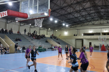 Foto - CAMPEONATO MUNICIPAL DE BASQUETE FEMININO