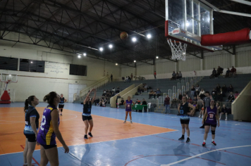 Foto - CAMPEONATO MUNICIPAL DE BASQUETE FEMININO