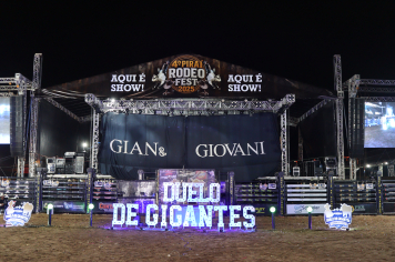 Foto - 4º Piraí Rodeo Fest - Gian e Giovani