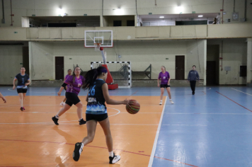 Foto - CAMPEONATO MUNICIPAL DE BASQUETE FEMININO