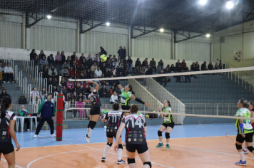 Foto - FINAL DO CAMPEONATO MUNICIPAL DE VÔLEI FEMININO