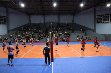 Foto - CAMPEONATO MUNICIPAL DE VÔLEI FEMININO 