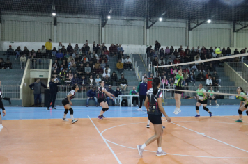 Foto - FINAL DO CAMPEONATO MUNICIPAL DE VÔLEI FEMININO