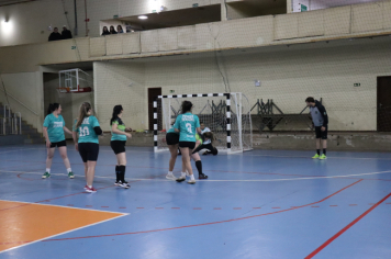 Foto - CAMPEONATO MUNICIPAL DE HANDEBOL FEMININO