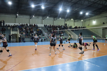 Foto - FINAL DO CAMPEONATO MUNICIPAL DE VÔLEI FEMININO