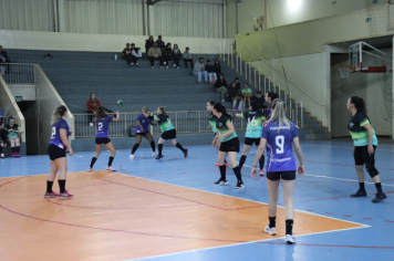 Foto - CAMPEONATO MUNICIPAL DE HANDEBOL FEMININO