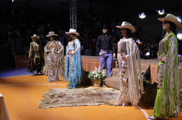 Foto - CONCURSO DA RAINHA DO 4º PIRAÍ RODEO FEST!