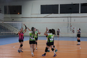 Foto - FINAL DO CAMPEONATO MUNICIPAL DE VÔLEI FEMININO